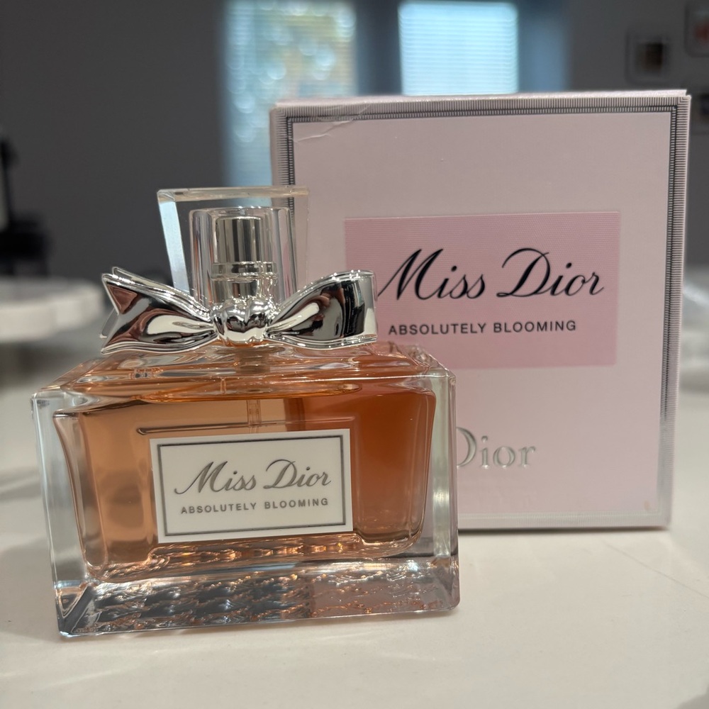 Dior Miss Dior Absolutely Blooming with Pink and Silver Accents